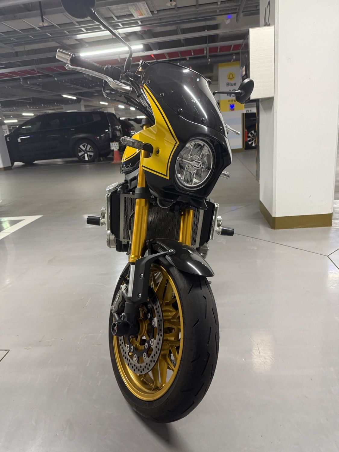 가와사키 Z 900 RS SE ABS 2023 옐로 사진 3