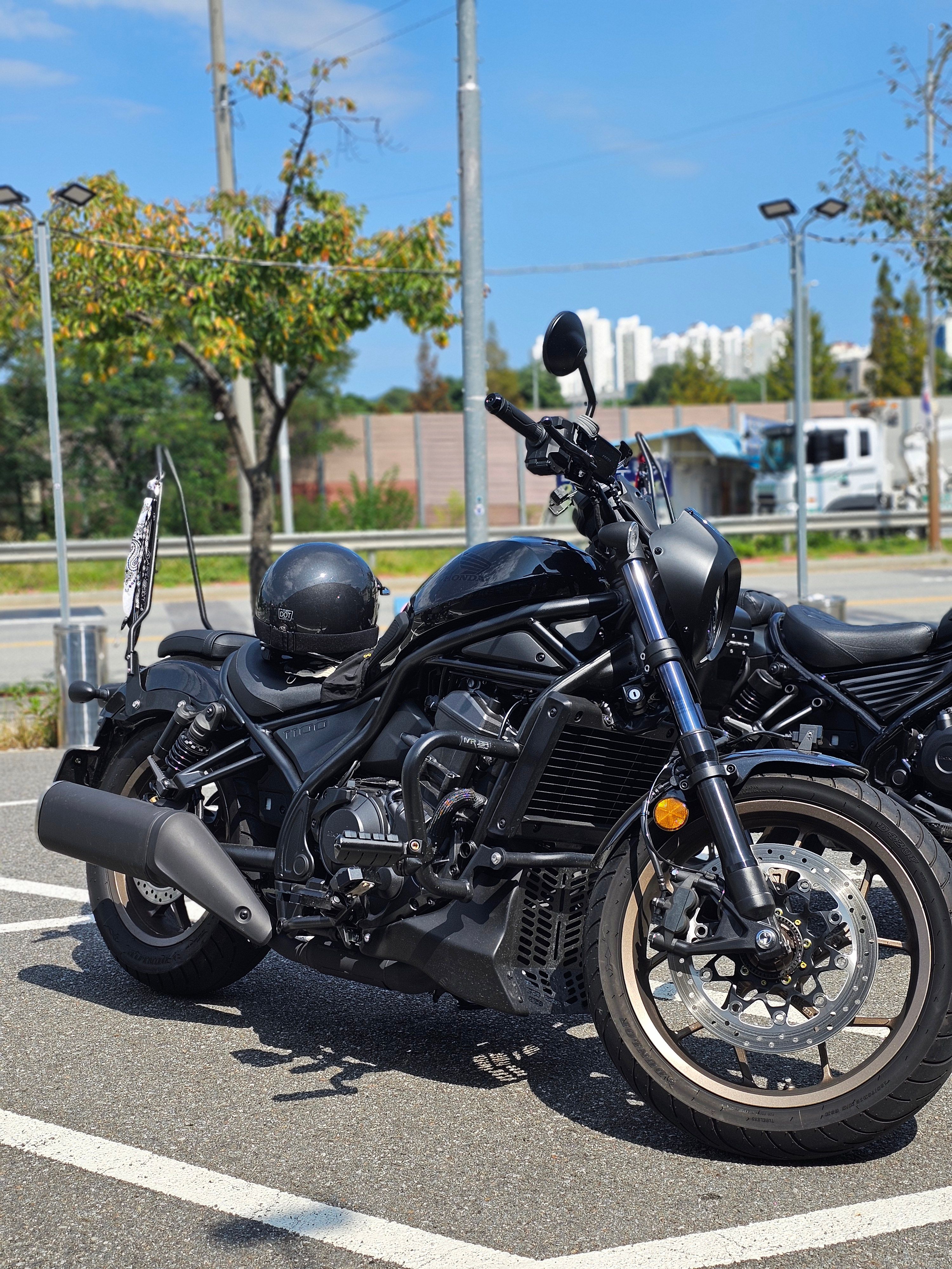 혼다 레블 1100 MT more