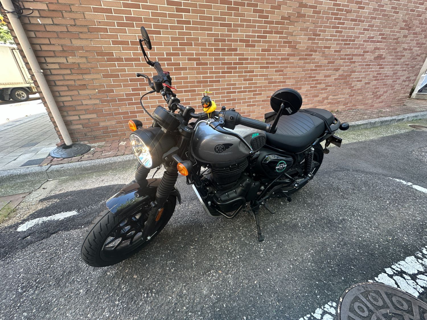 로얄엔필드 헌터 350 thumb 2