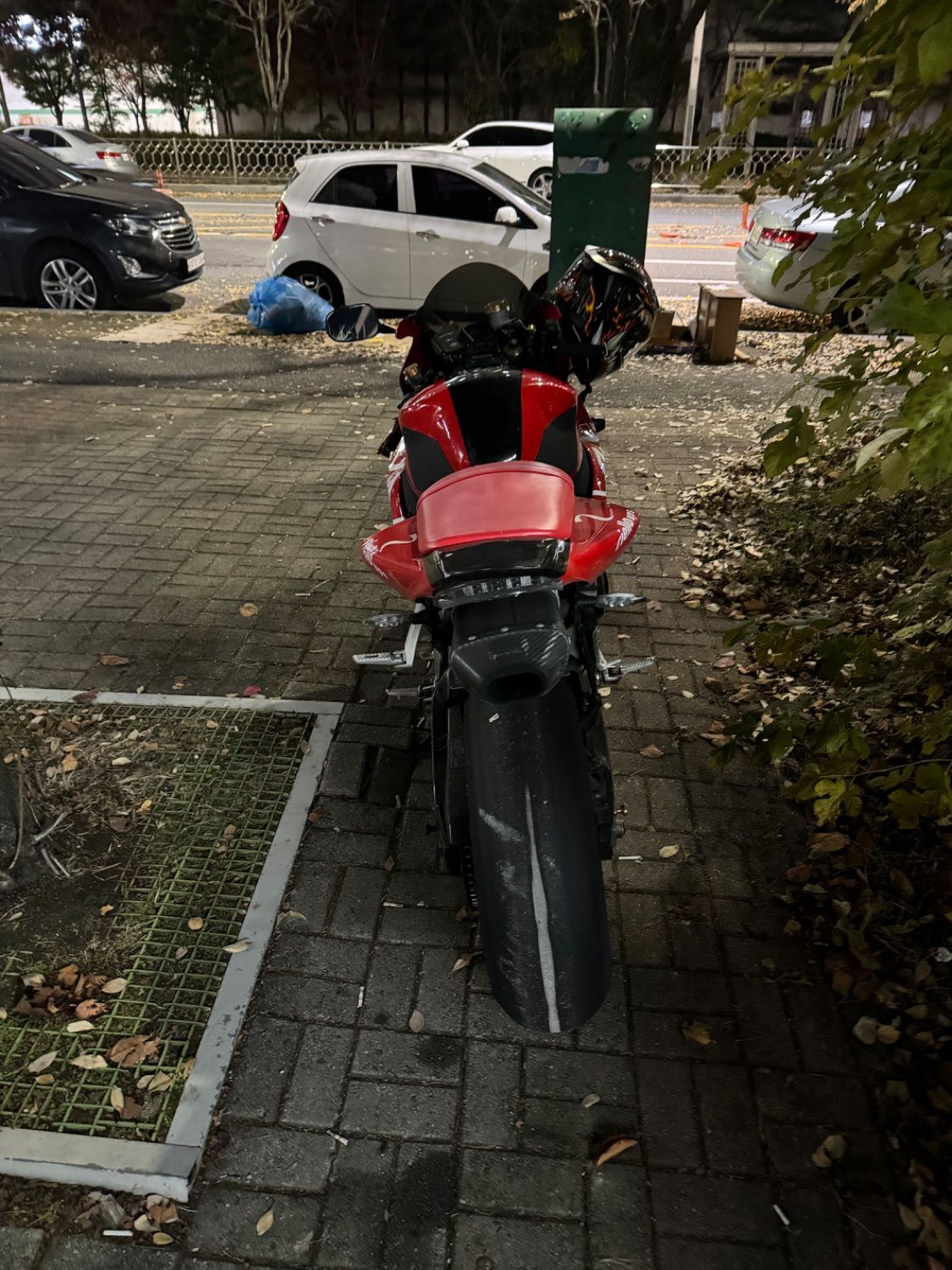혼다 CBR 1000 RR 2007 레드 사진 4