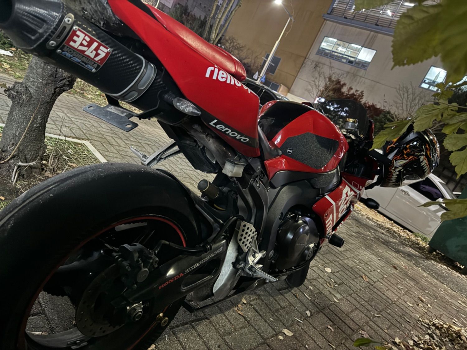 혼다 CBR 1000 RR 2007 레드 사진 5