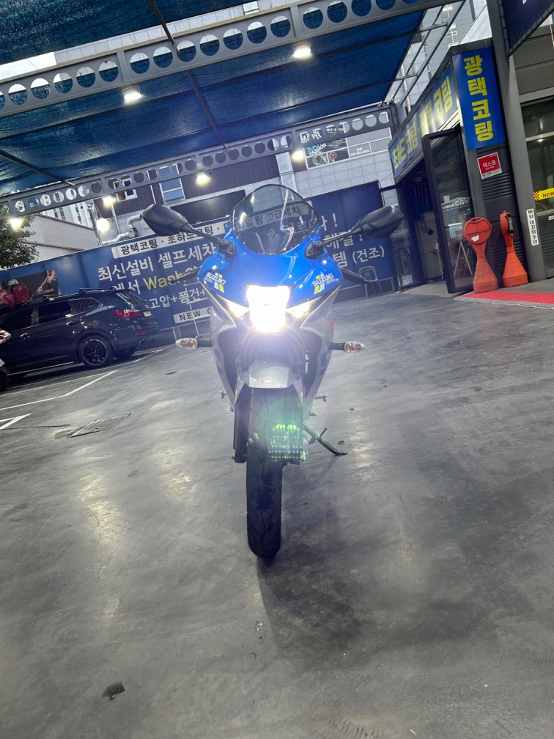 스즈키 GSX R 125 ABS thumb 2