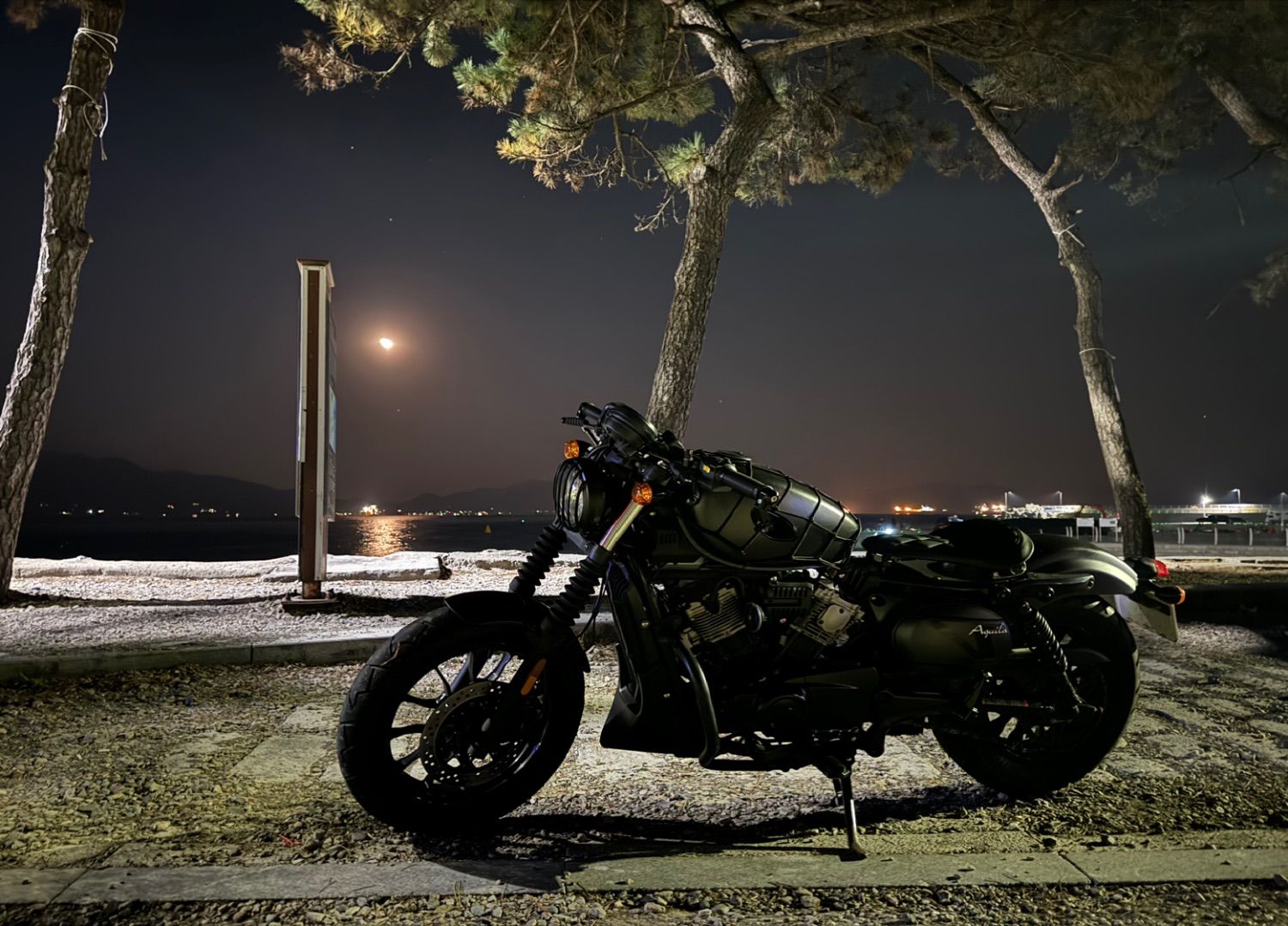 KR모터스 아퀼라 300 S more