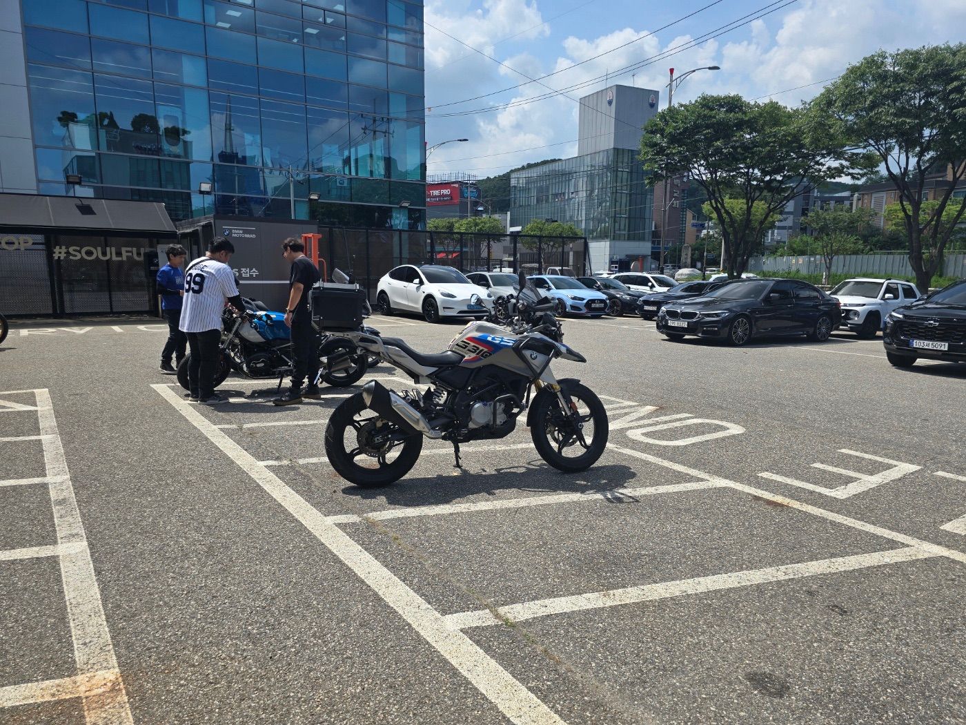 BMW G 310 GS thumb 2