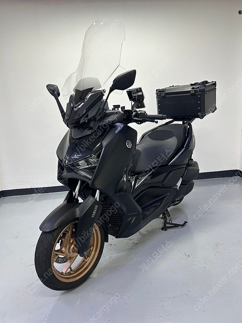 야마하 XMAX 300 ABS thumb 2