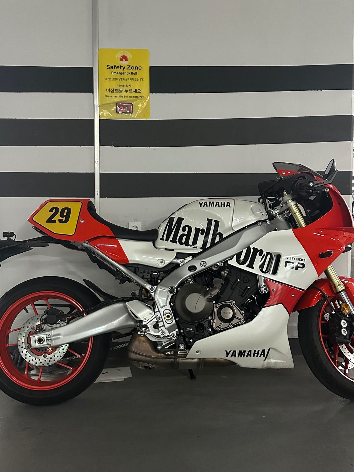 야마하 XSR 900 GP