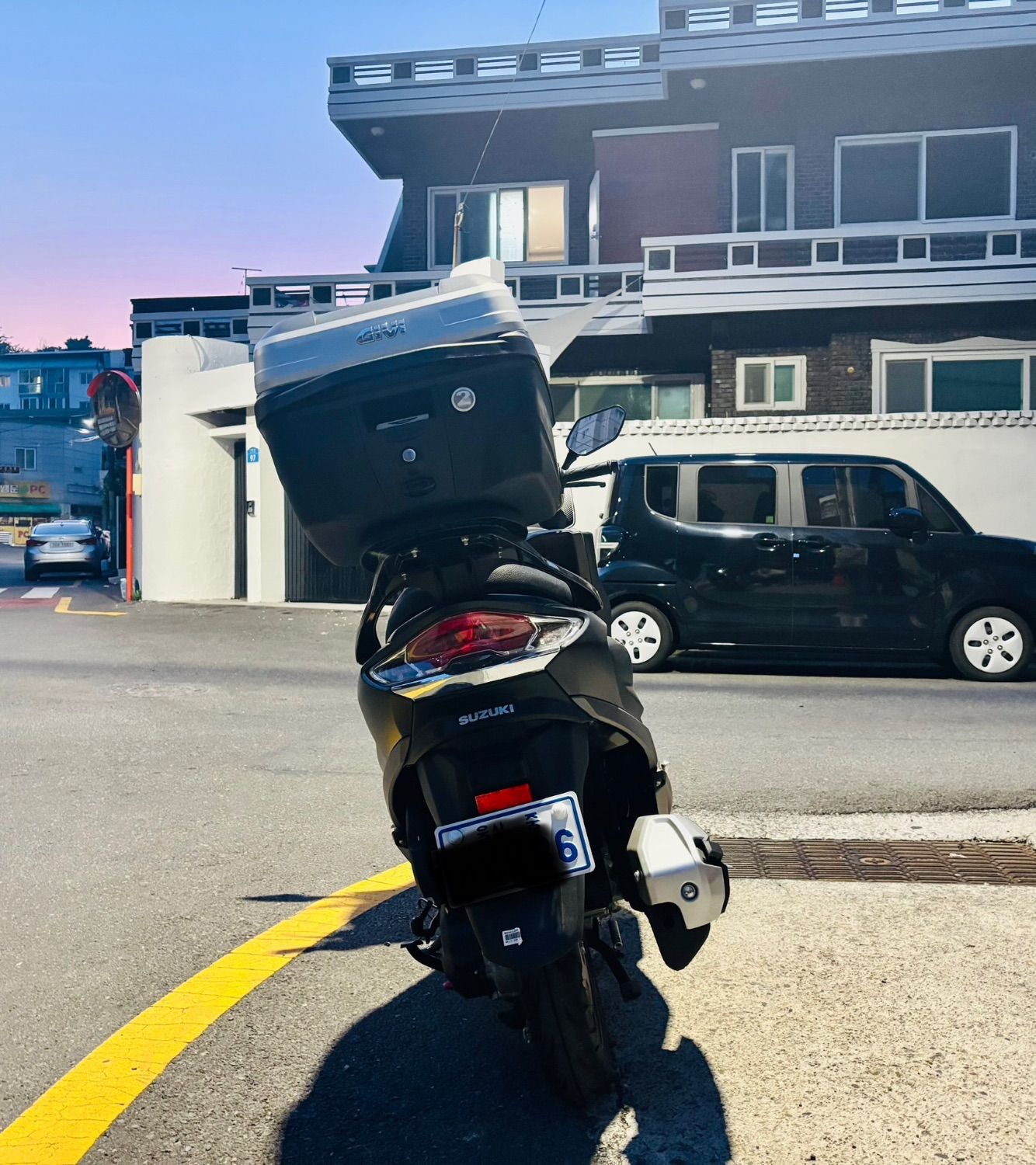 스즈키 버그만 125 thumb 2