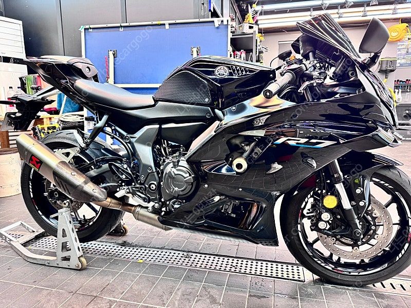 야마하 YZF R7 more