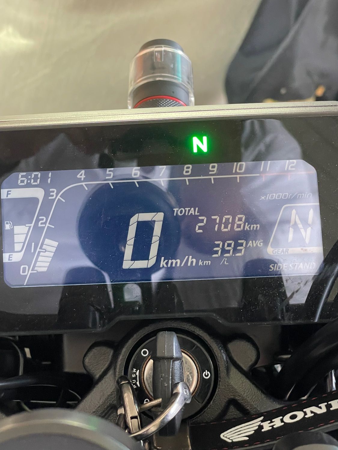 혼다 CB 125 R thumb 2