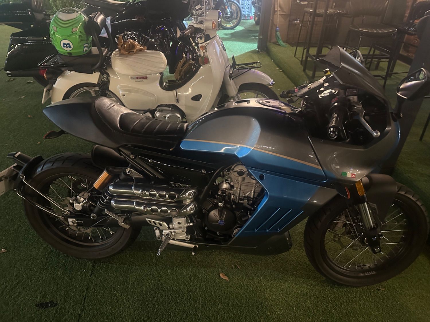 몬디알 파가니 125 thumb 2