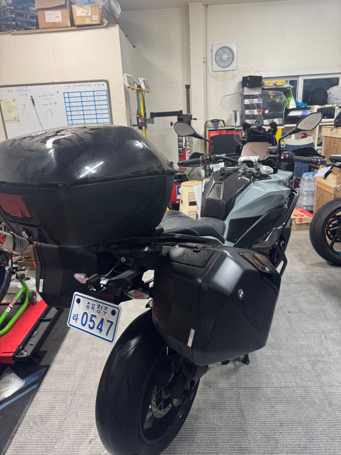 BMW S 1000 XR 2020 블랙 사진 5