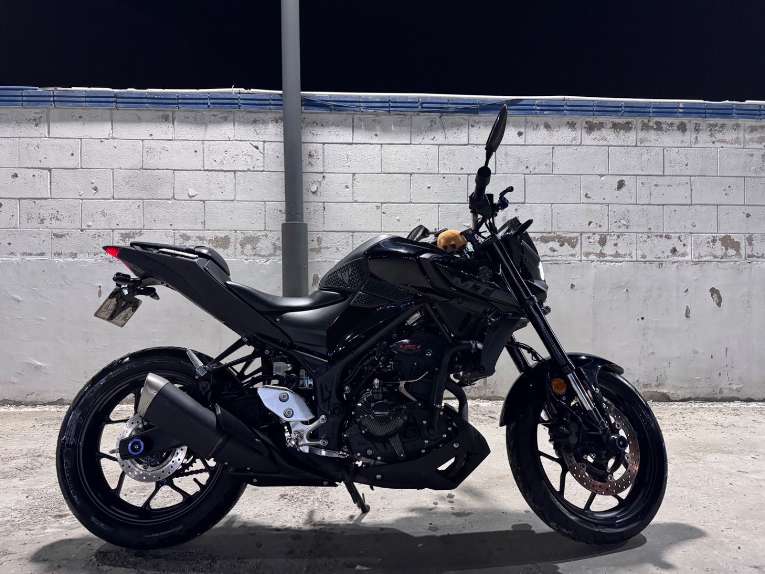 야마하 MT 03 thumb 2