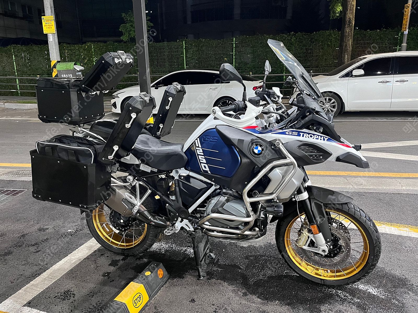 BMW R 1250 GS 2024 블루 사진 4