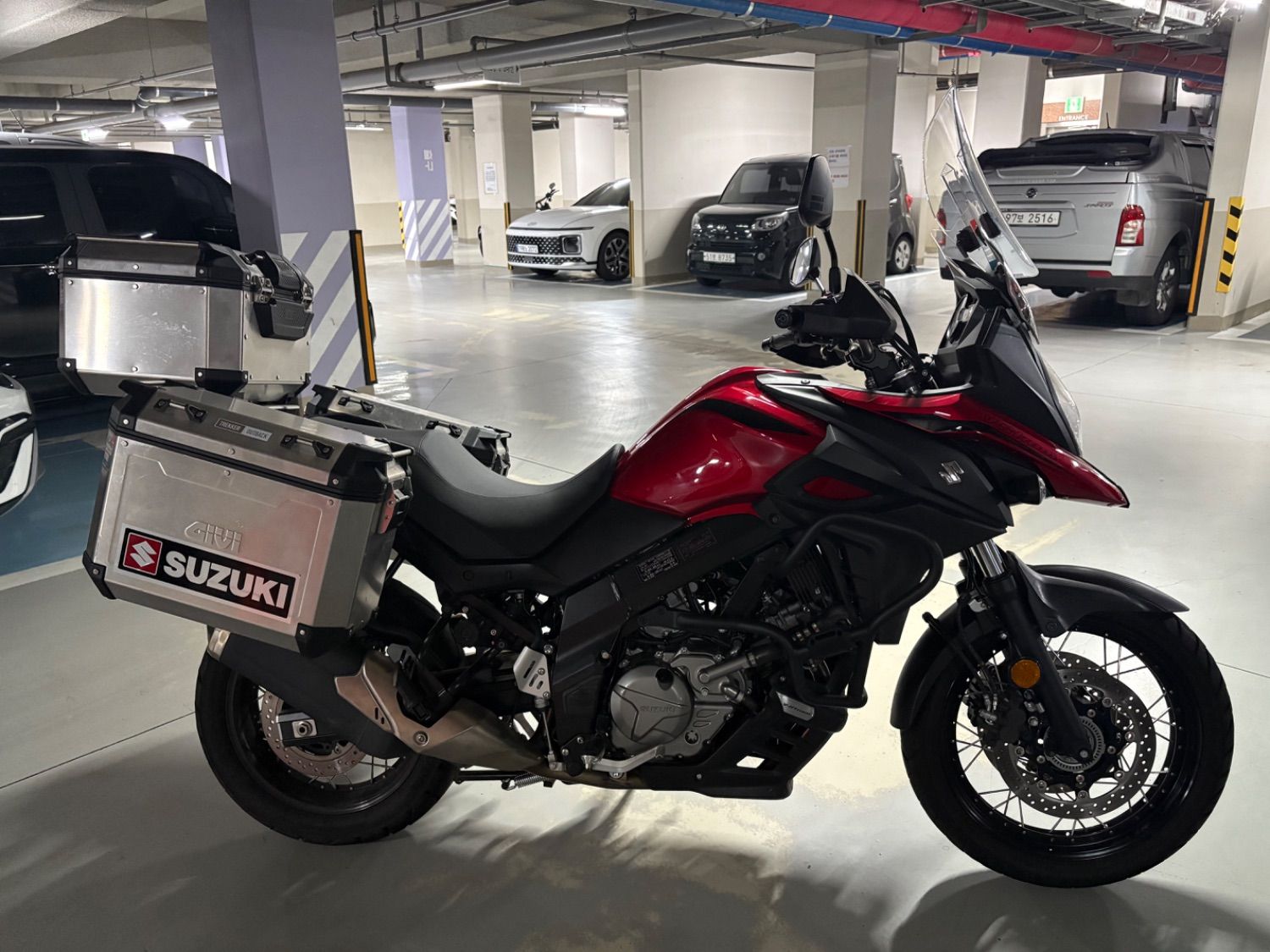 스즈키 브이스트롬 650 XT thumb 2