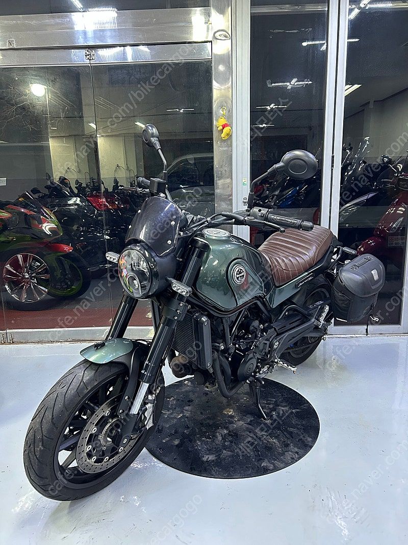 베넬리 레온치노 500 thumb 2