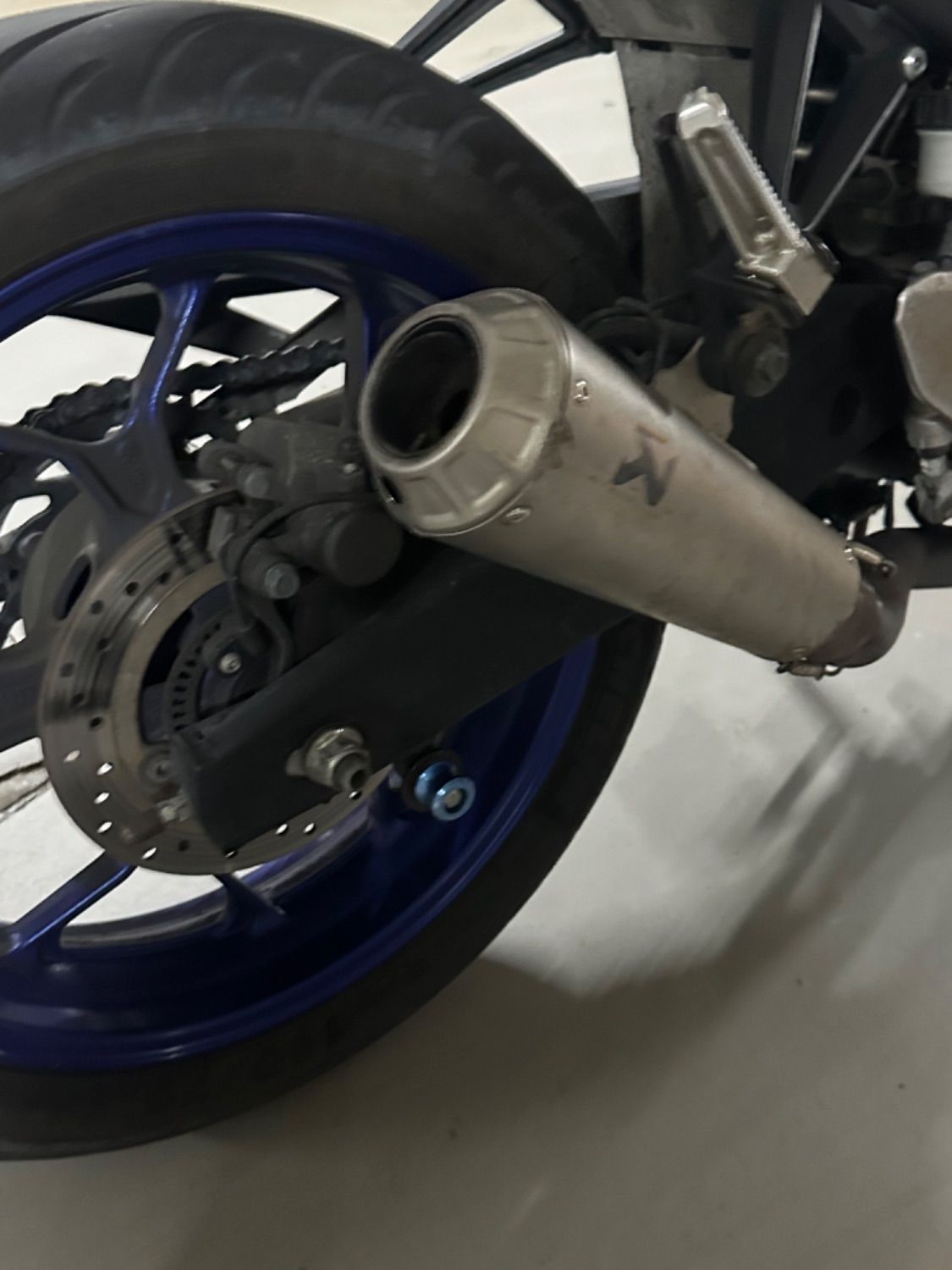 야마하 YZF R3 more