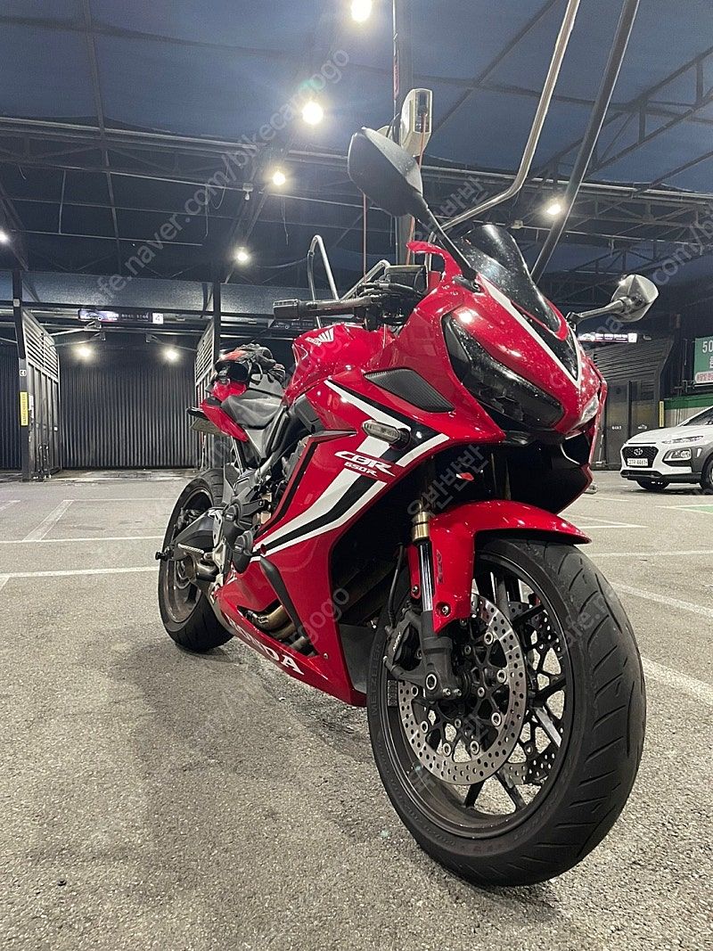 혼다 CBR 650 R MT thumb 2