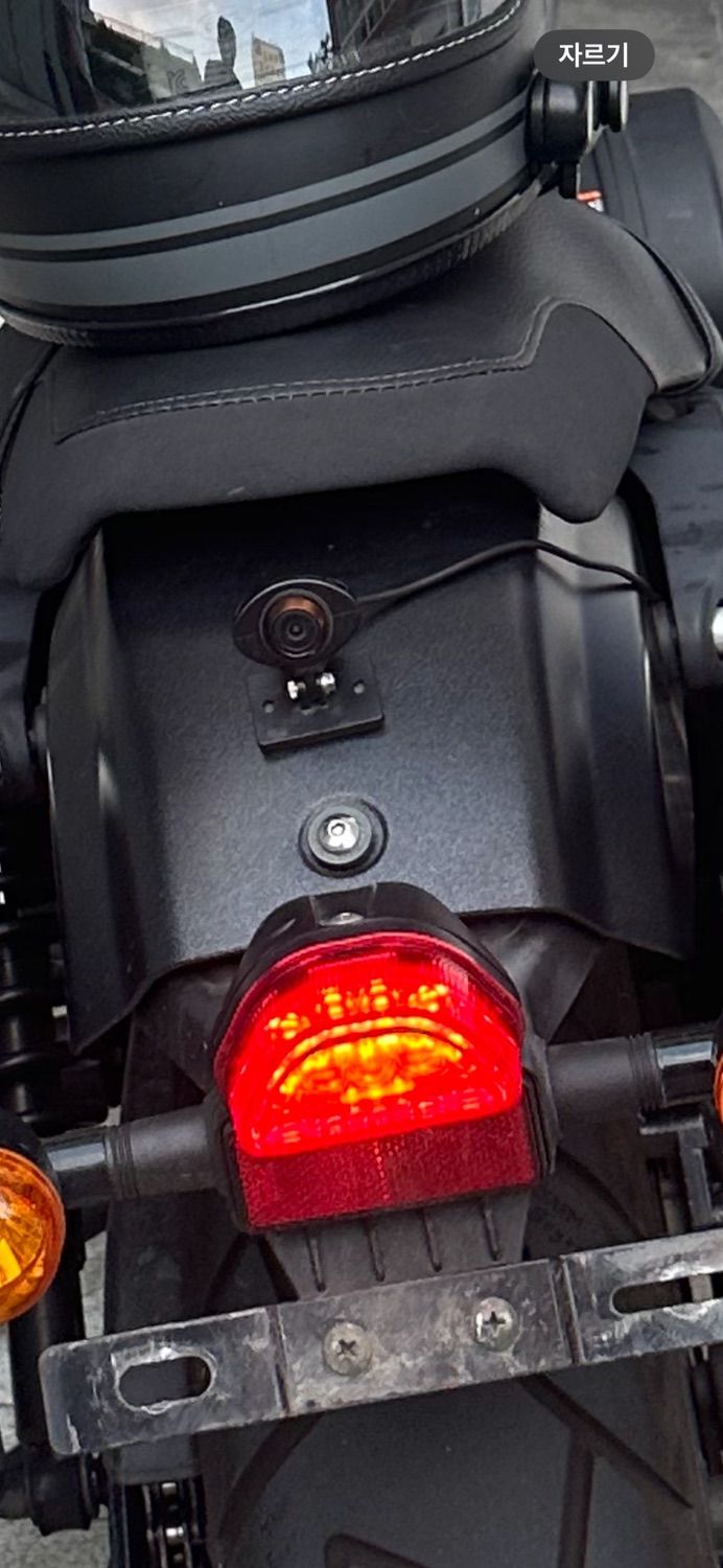 KR모터스 아퀼라 300 S more