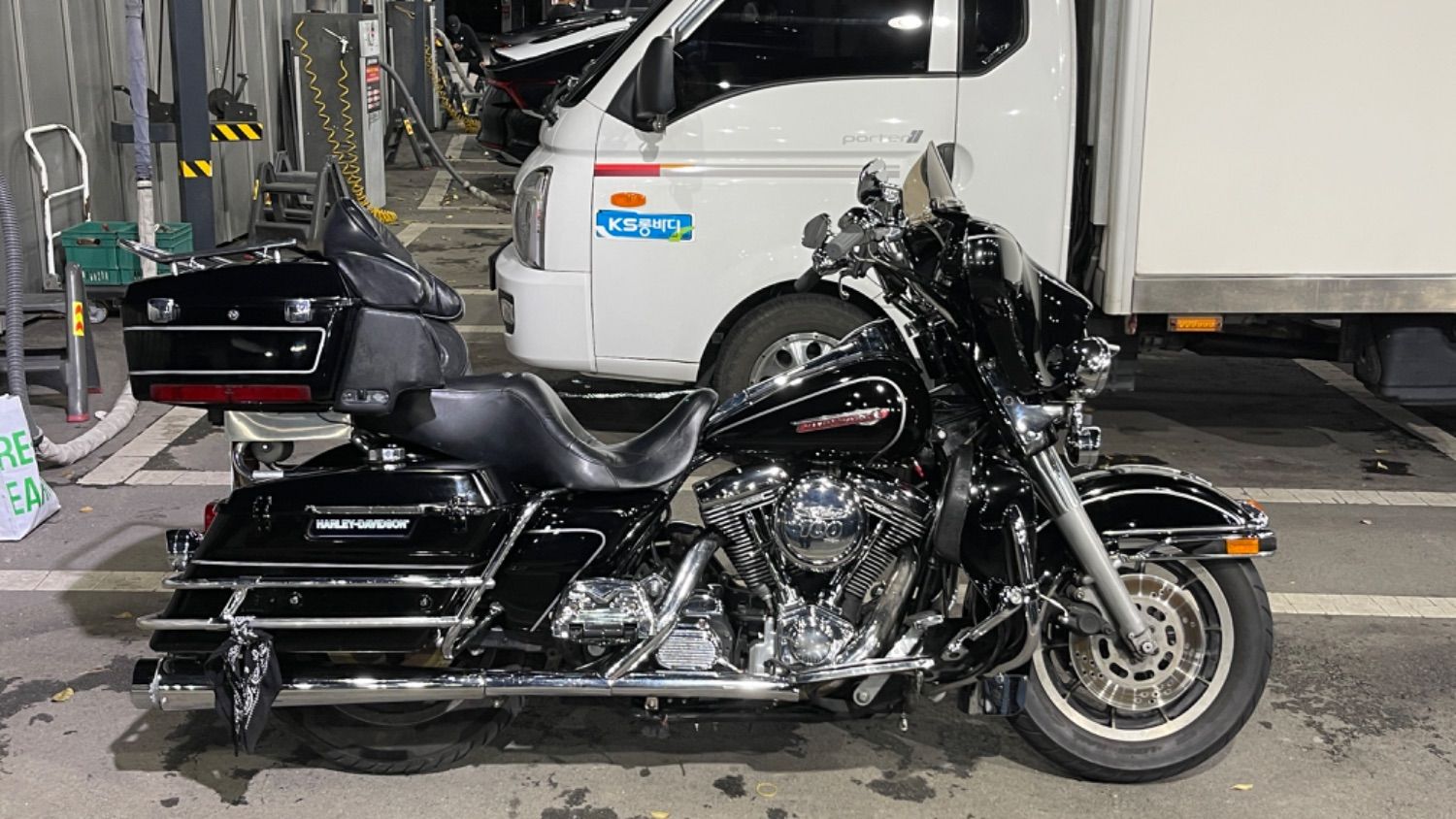 할리데이비슨 일렉트라 글라이드 thumb 2