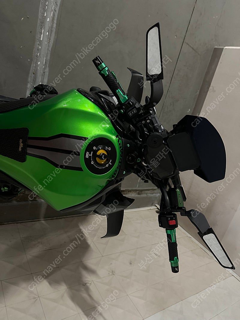 가와사키 Z 900 ABS 2022 그린 사진 6