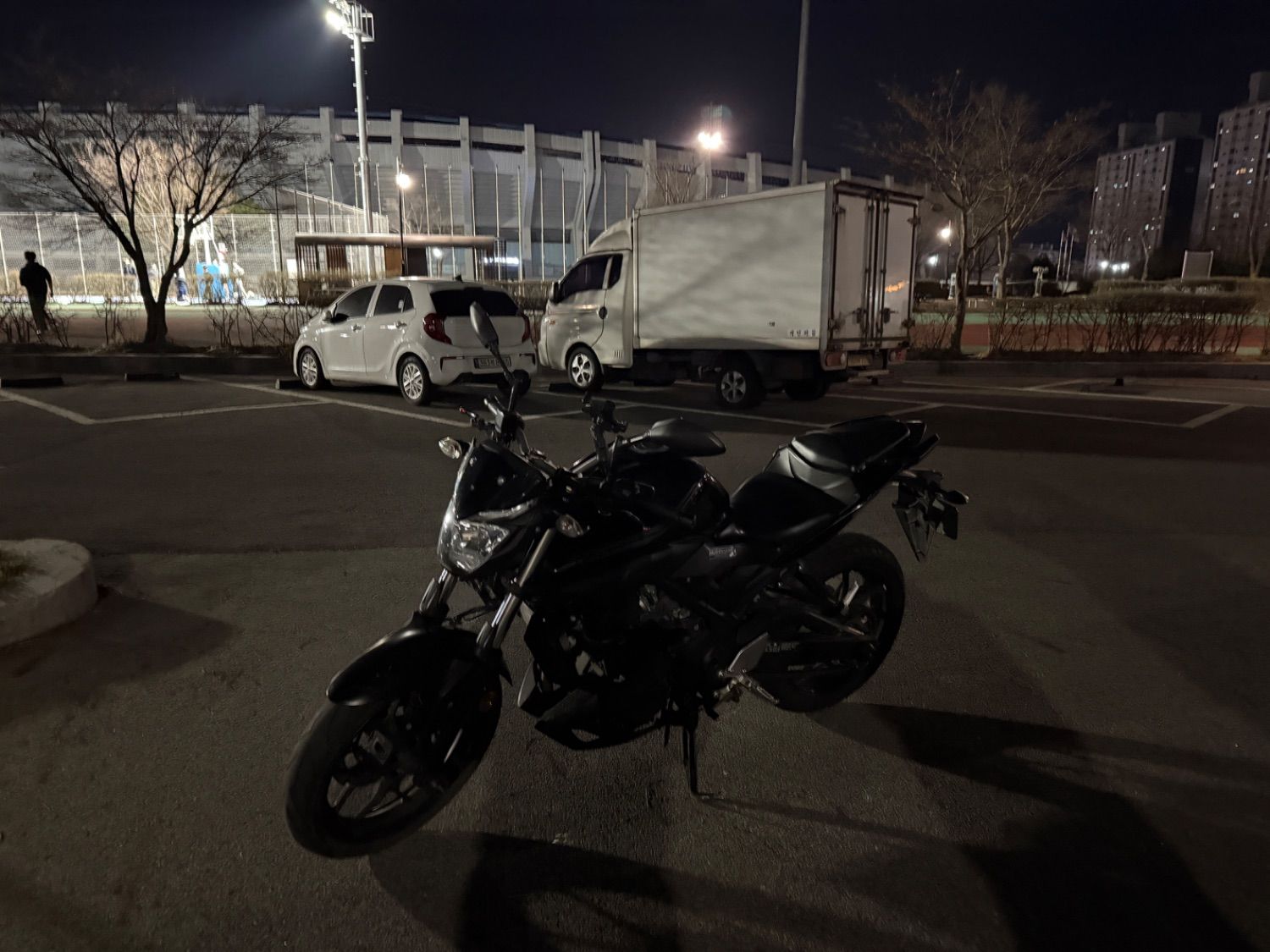 야마하 MT 03 thumb 2