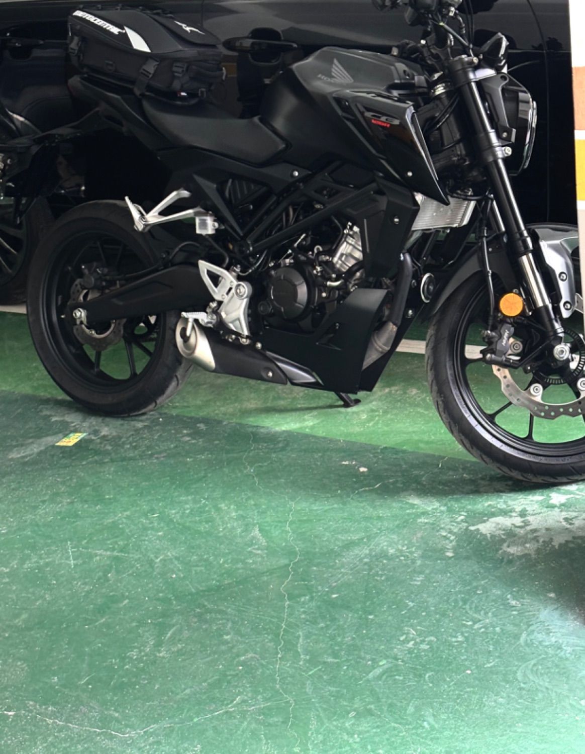 혼다 CB 125 R thumb 2