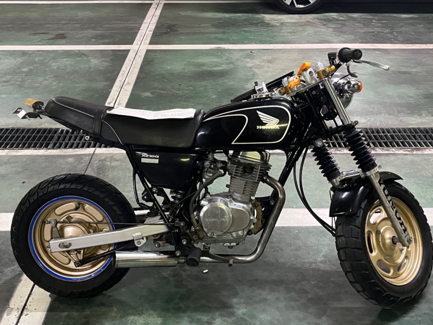 혼다 에이프 100 more