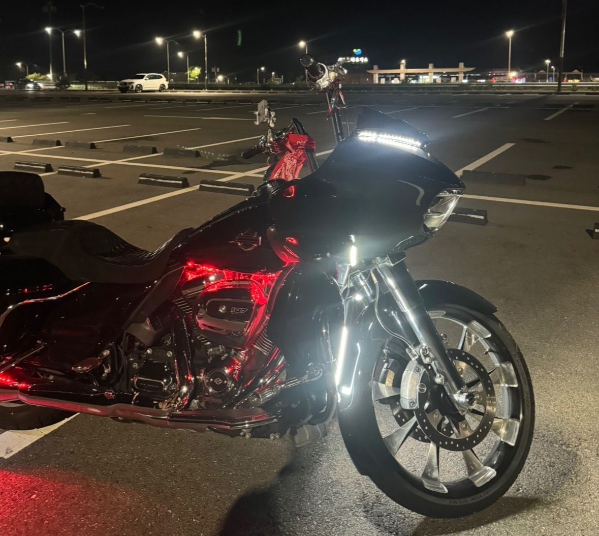 할리데이비슨 로드 글라이드 thumb 2