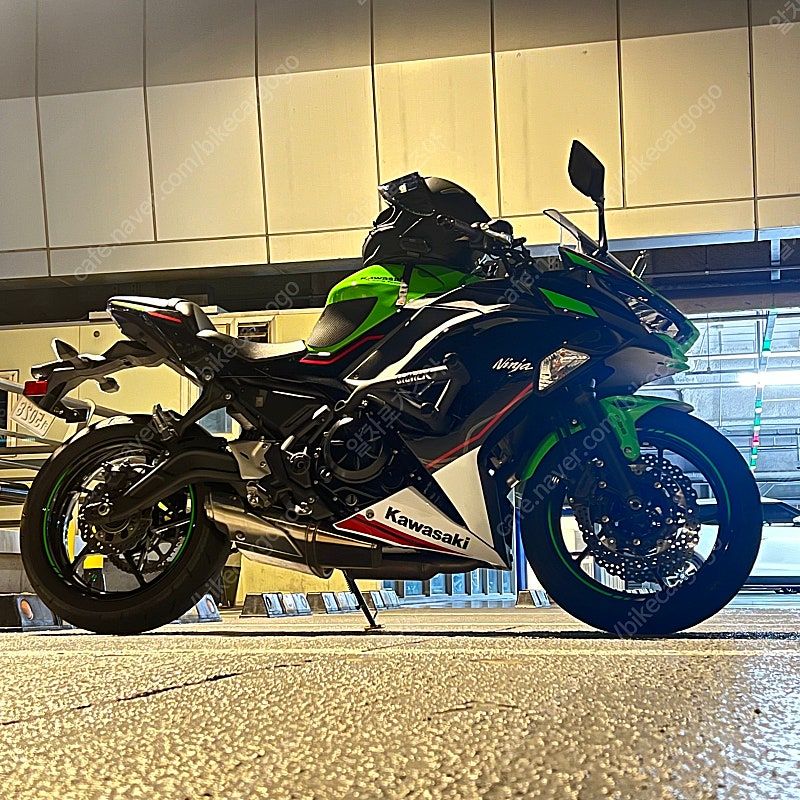 가와사키 닌자 650 more