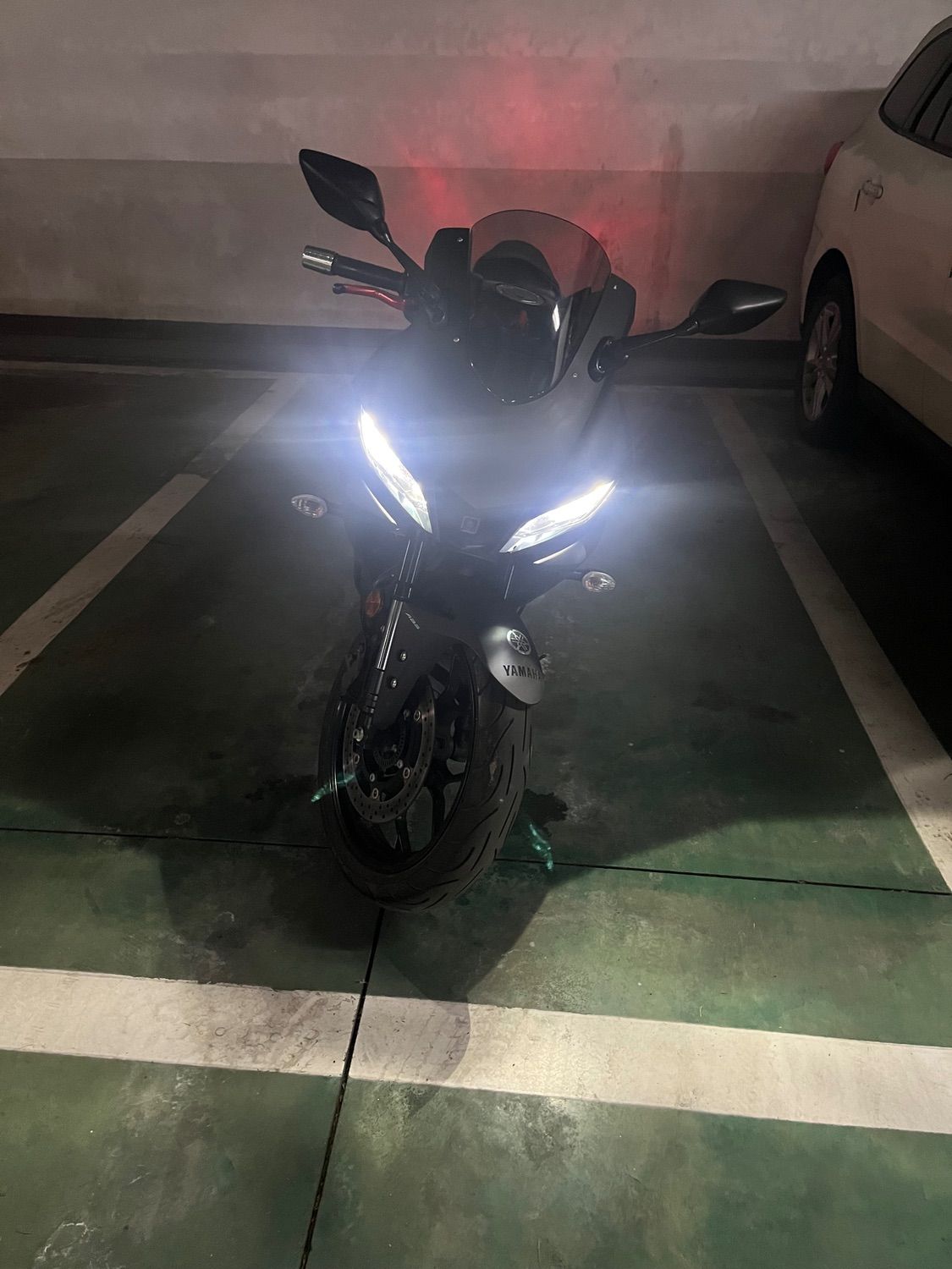 야마하 YZF R3 thumb 2