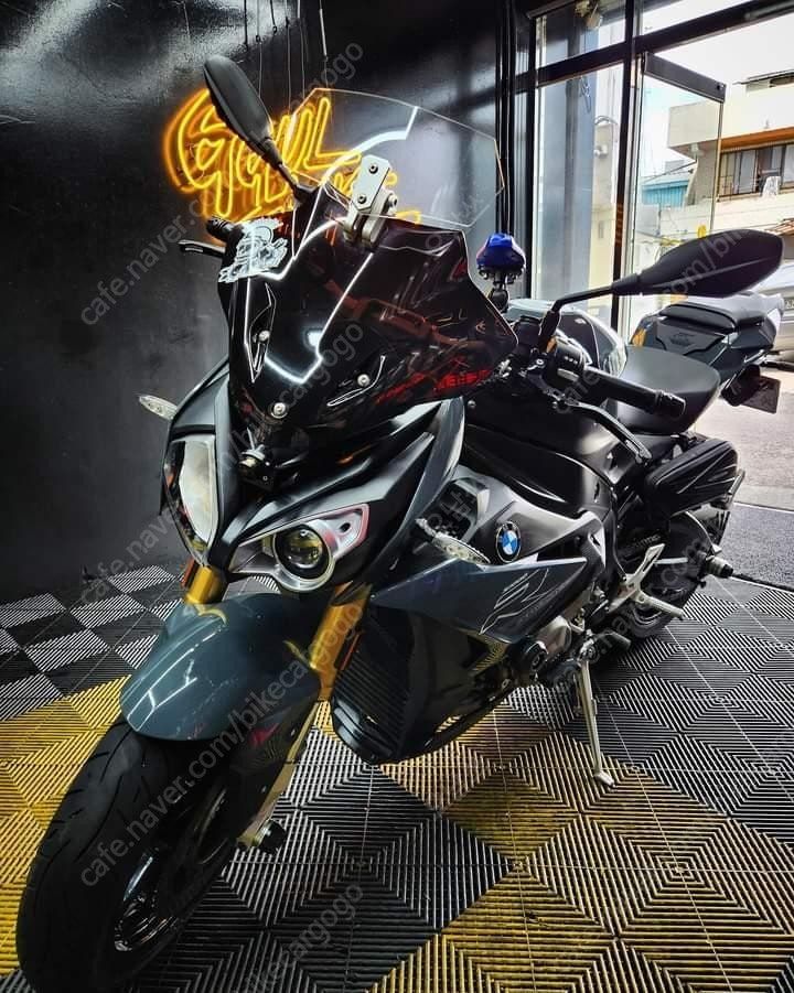 BMW S 1000 R 2018 블랙 사진 5