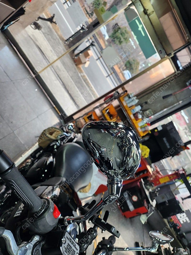 베넬리 임페리알레 400 ABS thumb 2