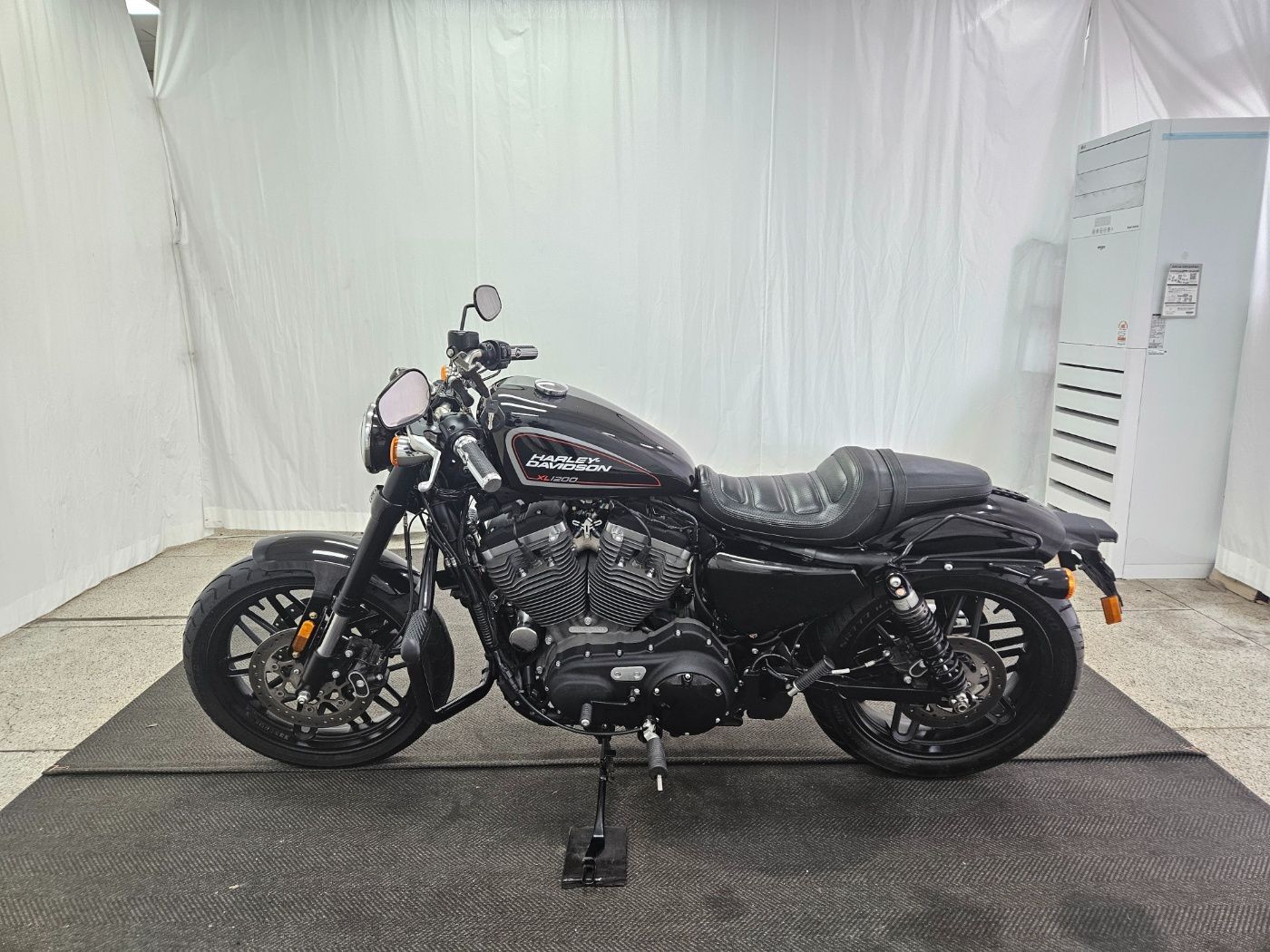 할리데이비슨 스포스터 1200 로드스터 thumb 2