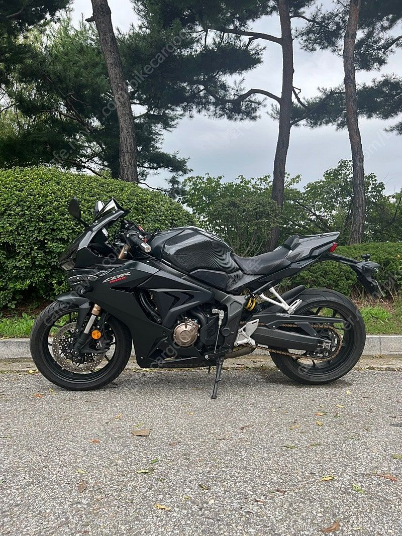 혼다 CBR 650 R MT thumb 2