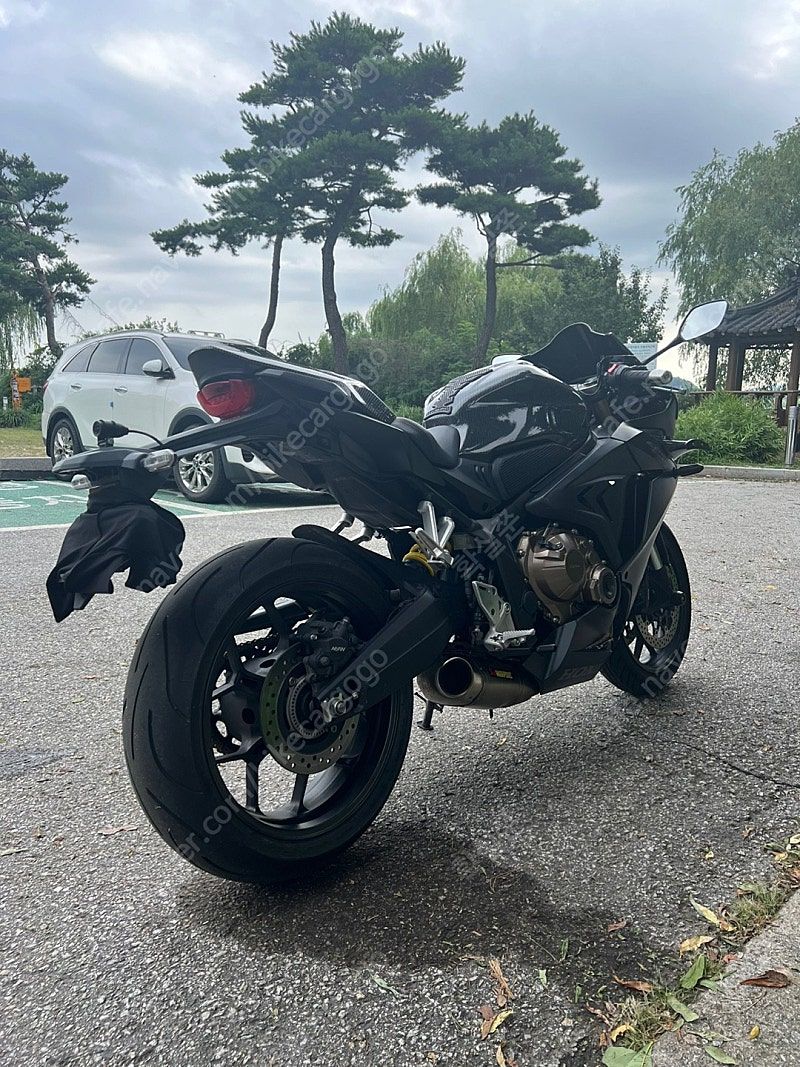 혼다 CBR 650 R MT more