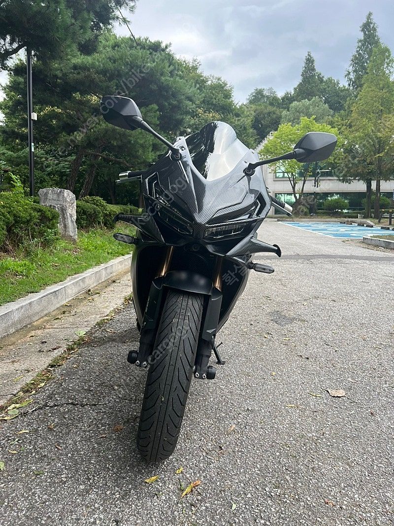 혼다 CBR 650 R MT main