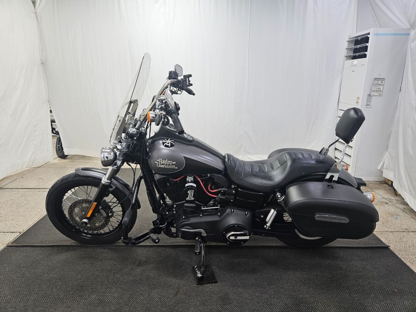 할리데이비슨 스트리트 밥 more