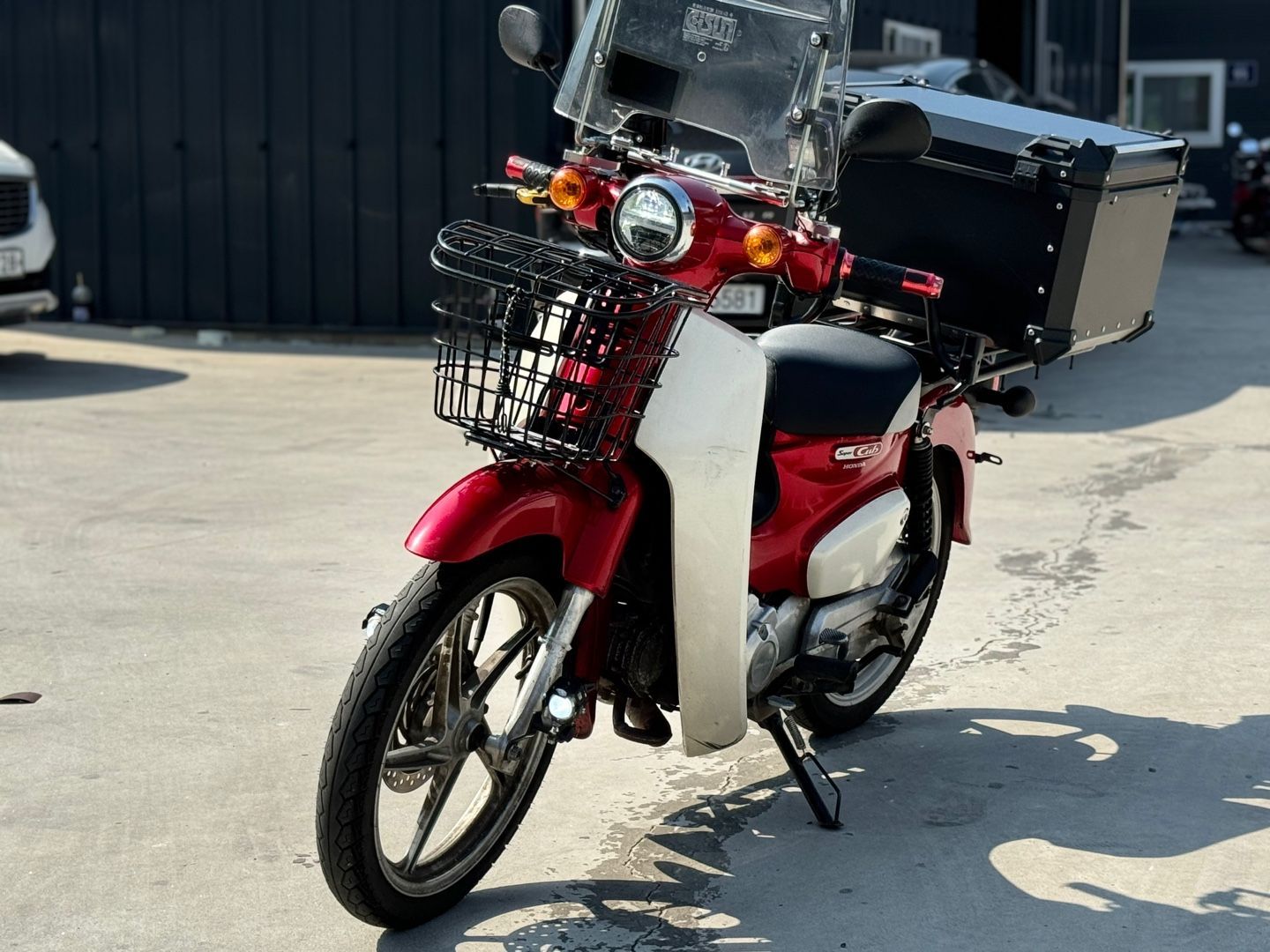 혼다 슈퍼 커브 110 thumb 2