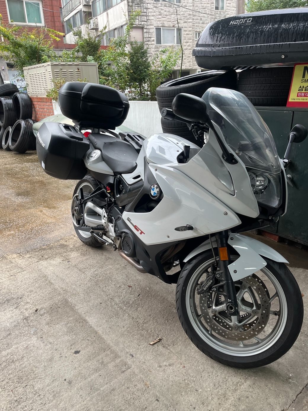 BMW F 800 GT thumb 2