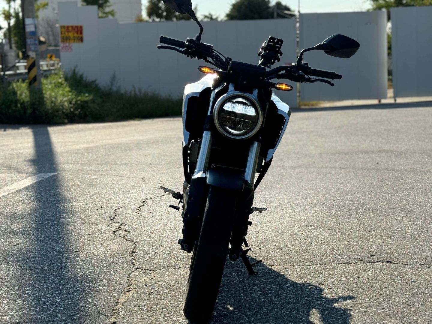 혼다 CB 125 R more