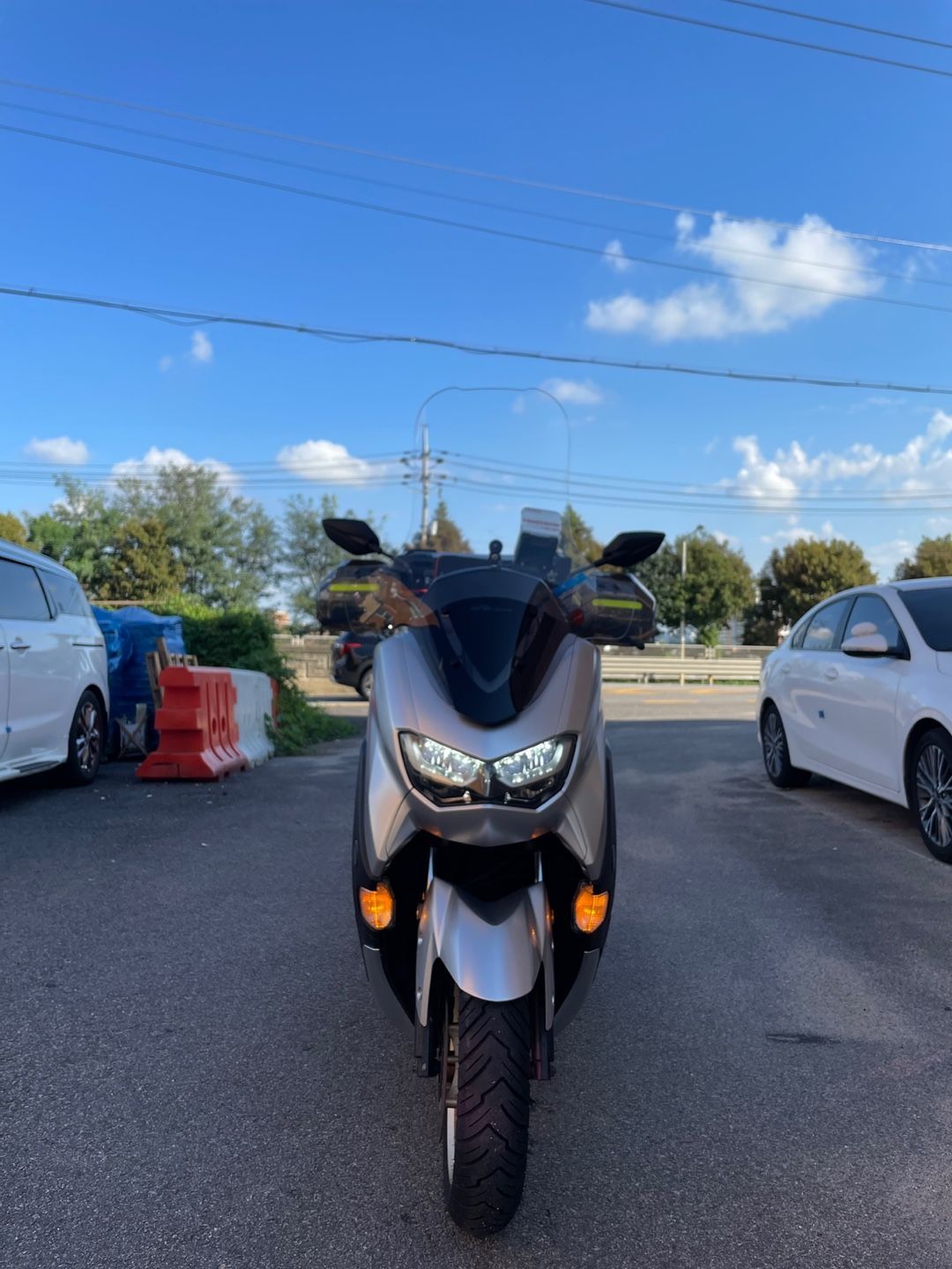 야마하 NMAX 125 thumb 2