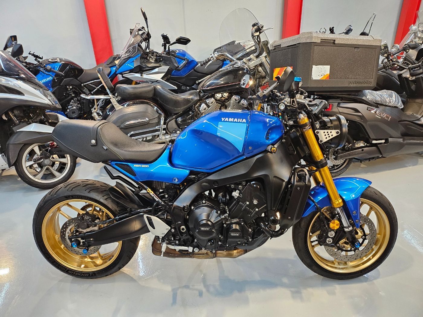 야마하 XSR 900 thumb 2