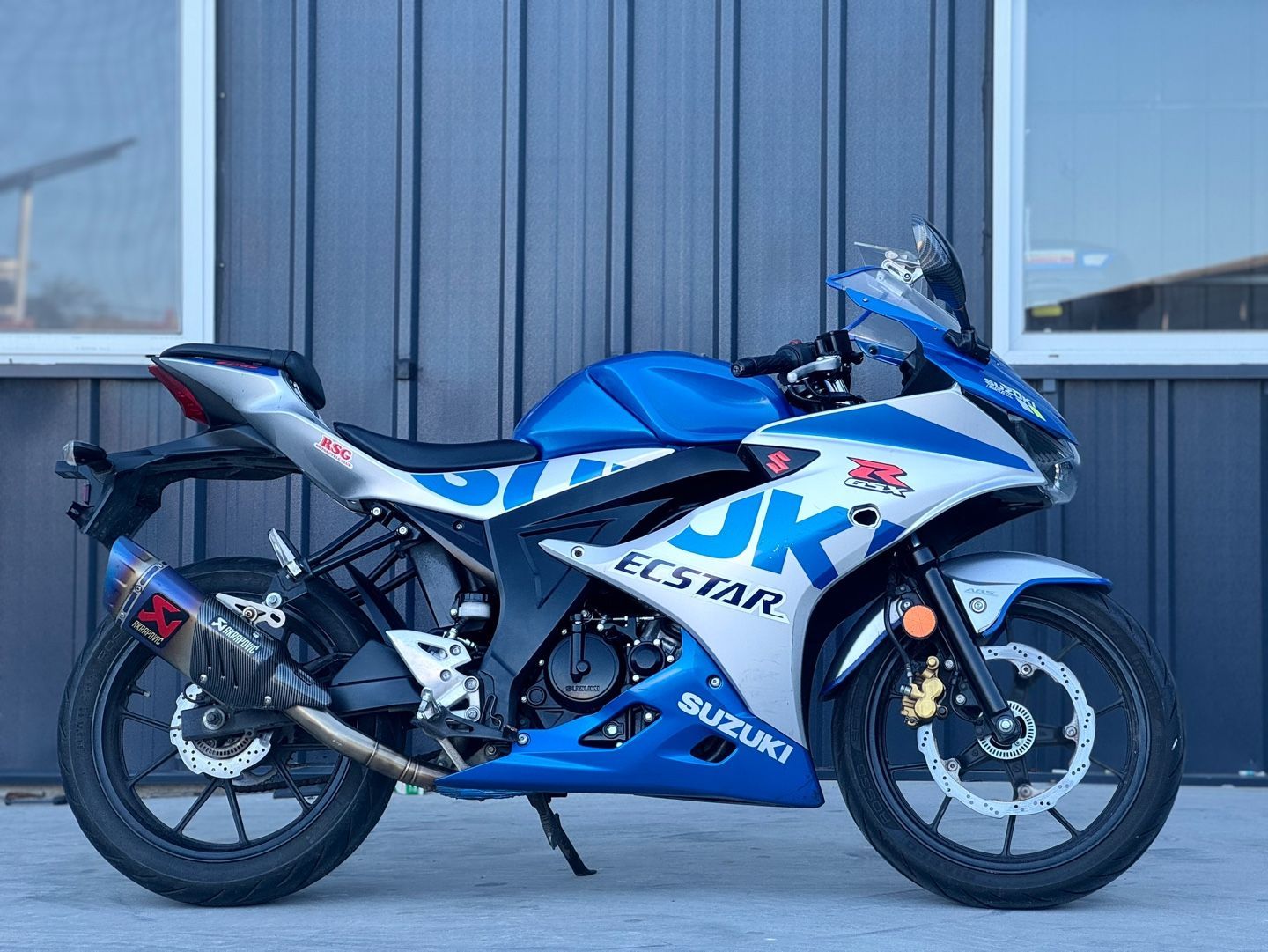 스즈키 GSX R 125 ABS thumb 2