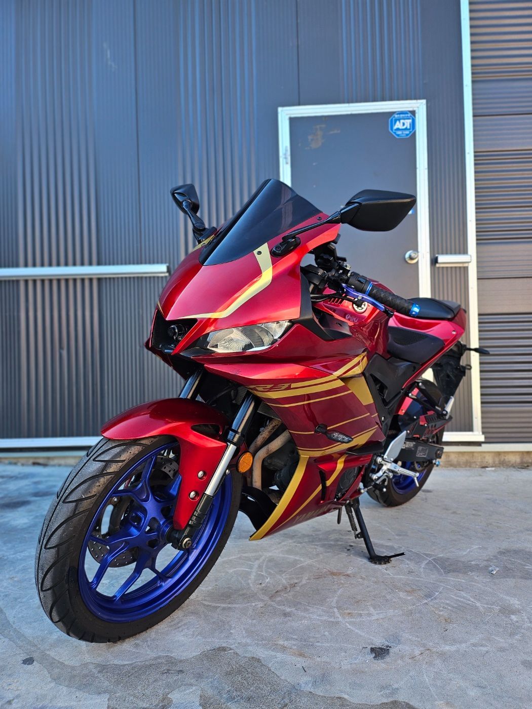 야마하 YZF R3 main