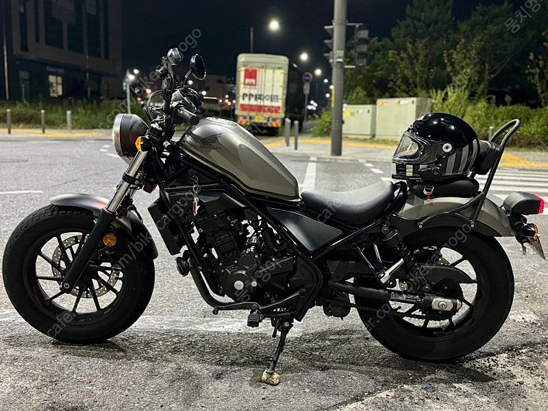 혼다 레블 300 more