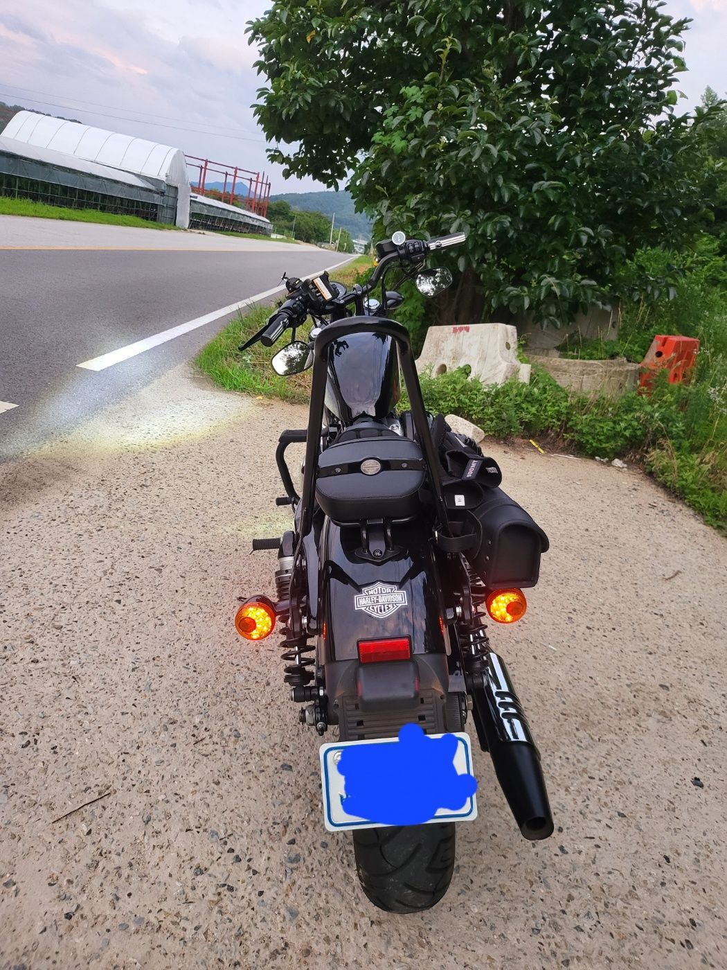 할리데이비슨 포티에잇 thumb 2