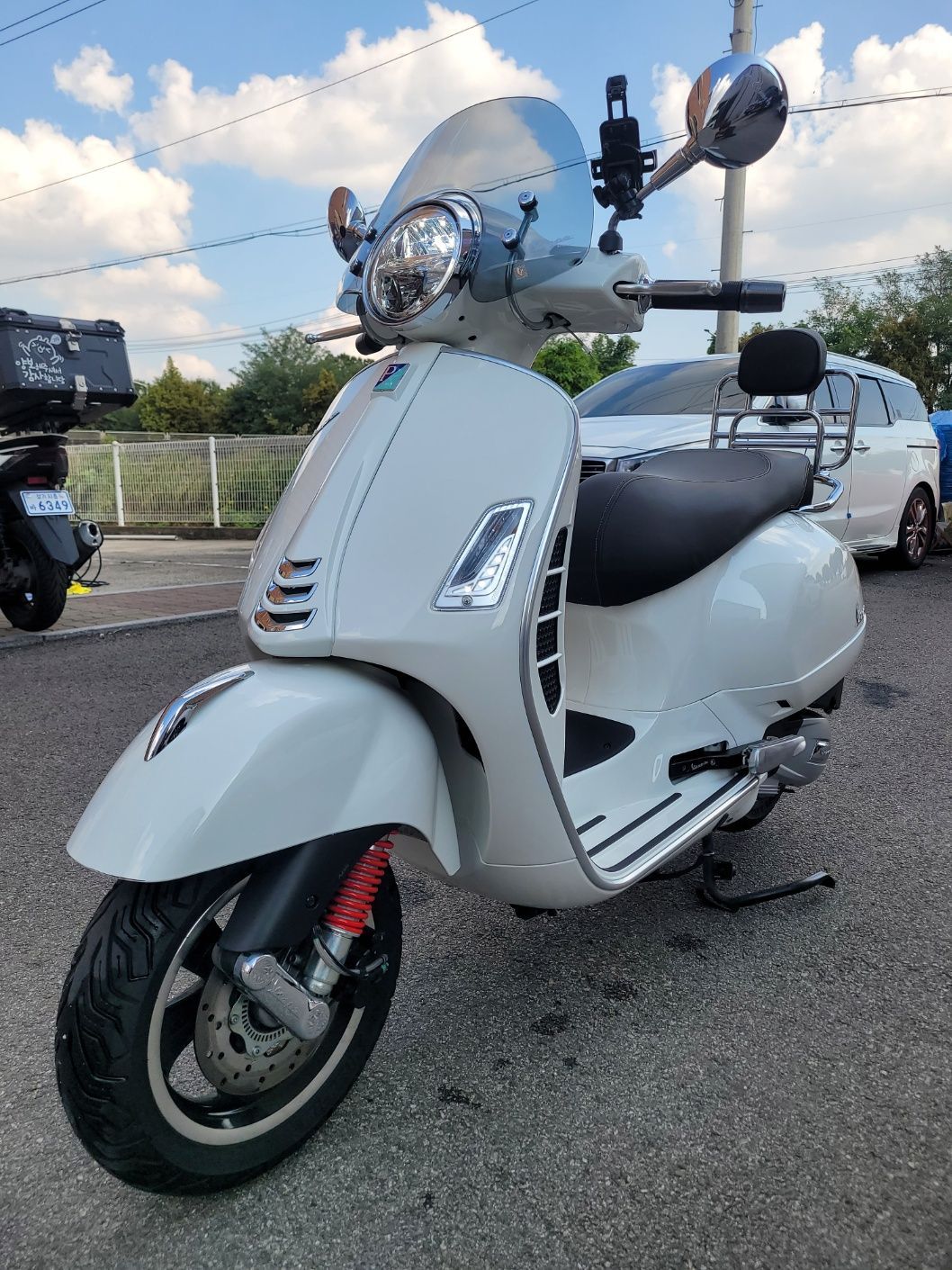 베스파 GTS 125 HPE more