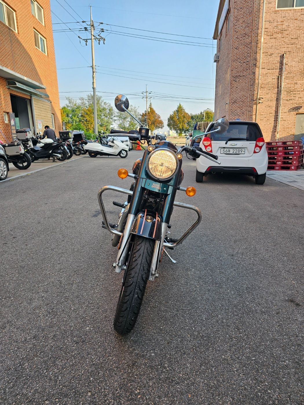 로얄엔필드 클래식 350 thumb 2