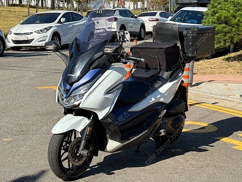 혼다 포르자 300 more