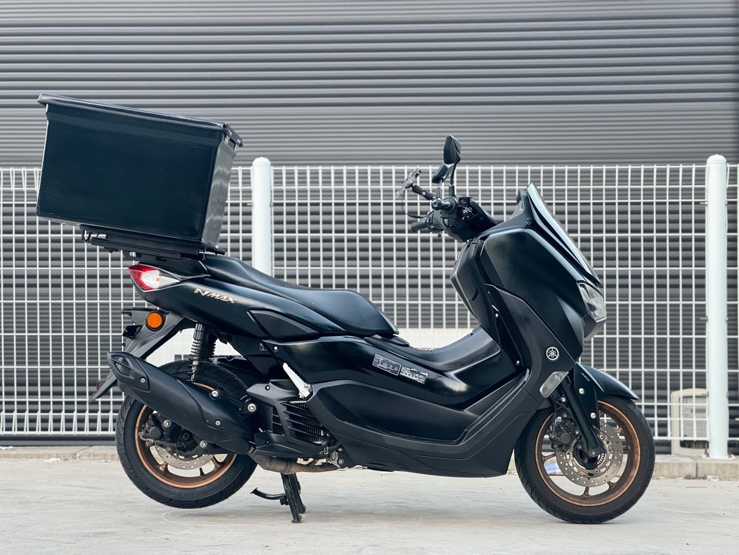 야마하 NMAX 125 thumb 2